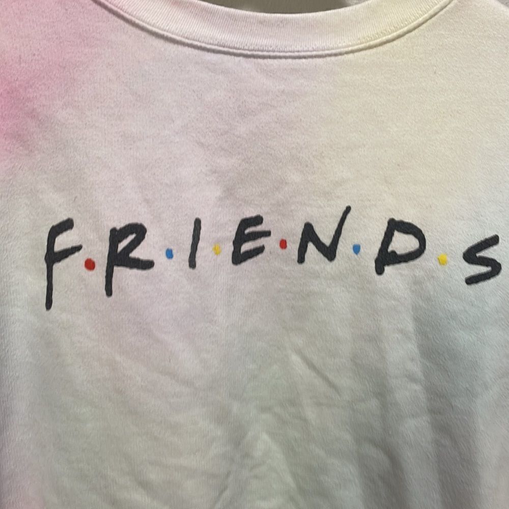 Nwot Friends tie dye woman’s sweatshirt - Picture 3 of 11